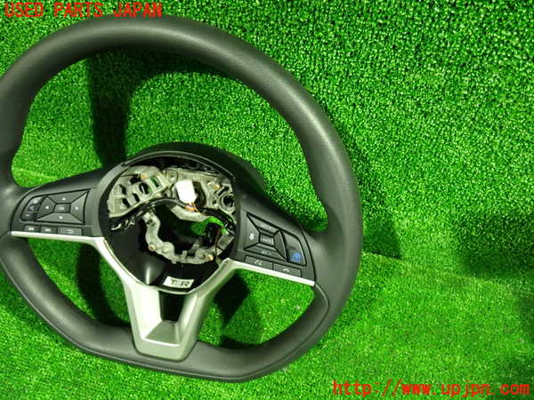 1UPJ-9235297855]セレナ e-POWER(HC27)ステアリングホイール 中古_2