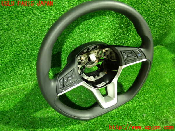 1UPJ-9235297855]セレナ e-POWER(HC27)ステアリングホイール 中古_3