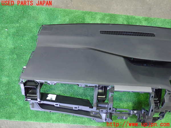 1UPJ-9235297505]セレナ e-POWER(HC27)ダッシュボード 中古_3