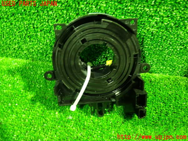 1UPJ-9235296800]セレナ e-POWER(HC27)スパイラルケーブル(リール) 中古_2