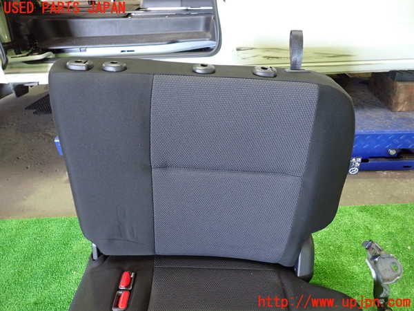 1UPJ-9235297265]セレナ e-POWER(HC27)左3列目シート 中古_2