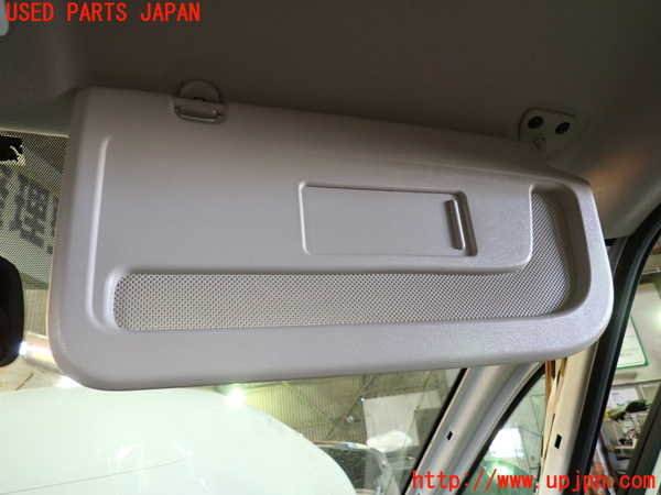 1UPJ-9235297625]セレナ e-POWER(HC27)室内サンバイザー右側 中古_2