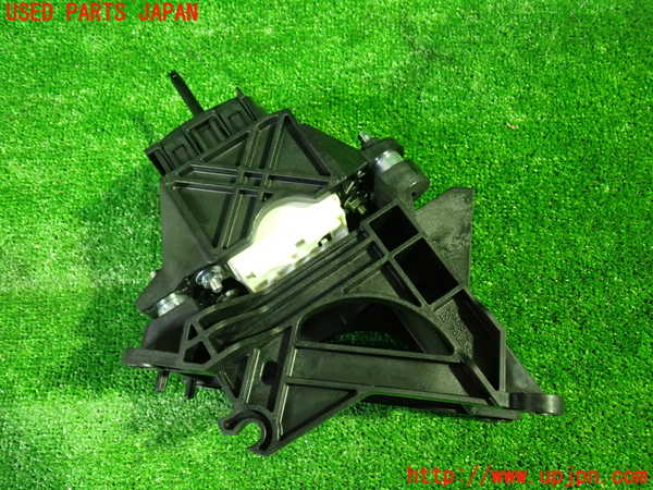 1UPJ-9235297555]セレナ e-POWER(HC27)ATシフトレバー 中古_3