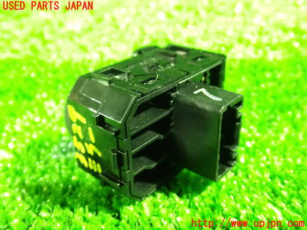 1UPJ-9235296280]セレナ e-POWER(HC27)ミラースイッチ 中古_2