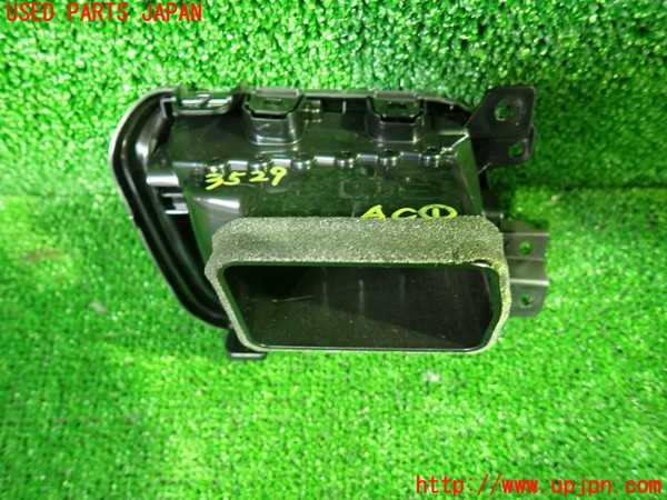 1UPJ-9235297526]セレナ e-POWER(HC27)エアコン吹き出し口1 (右) 中古_2