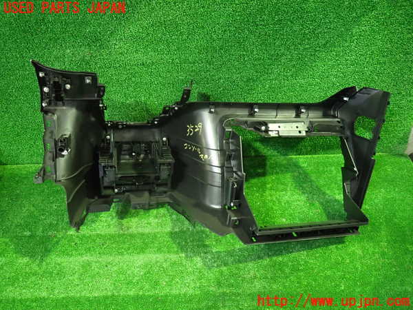 1UPJ-9235297549]セレナ e-POWER(HC27)コンソール 中古_3