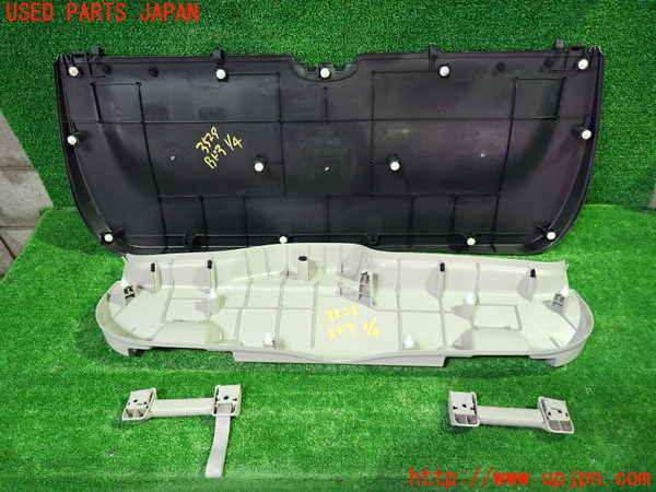 1UPJ-9235291578]セレナ e-POWER(HC27)バックドア内張り 中古_2