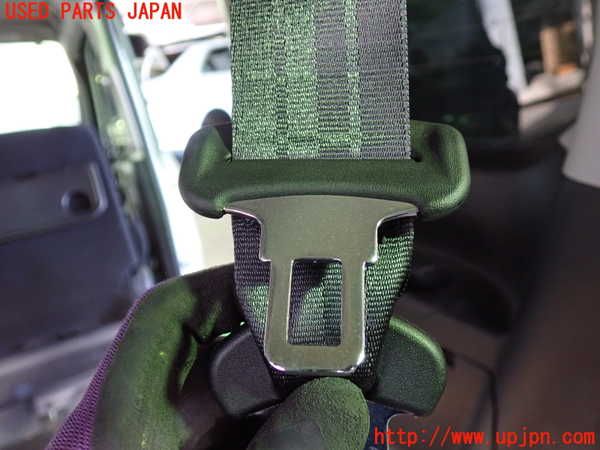 1UPJ-9235297215]セレナ e-POWER(HC27)3列目シートベルト 中古_2