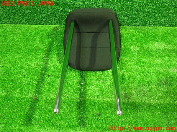 1UPJ-9235297240]セレナ e-POWER(HC27)右3列目ヘッドレスト 中古_3