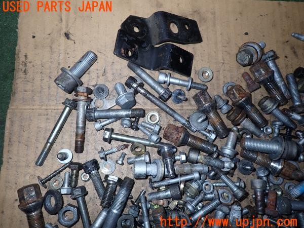 3UPJ=9235300720]マセラティ クアトロポルテ(MQP M139)ネジ・ナット・ステー類 セット ジャンク_5