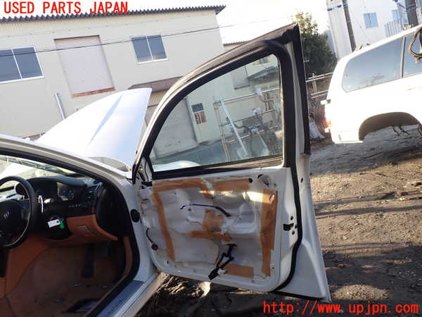 1UPJ-9235301230]マセラティ・クアトロポルテ(MQP)右前ドア 中古(43R-001596 M6250)_4