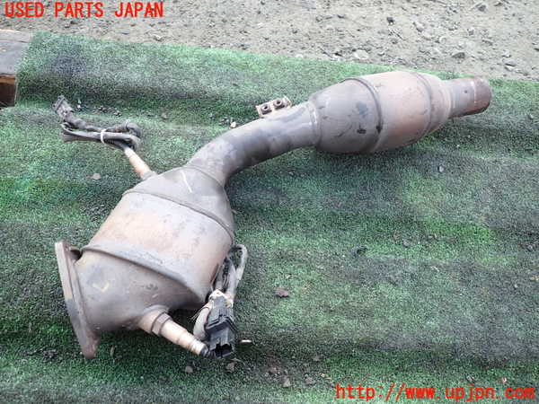 1UPJ-9235302662]マセラティ・クアトロポルテ(MQP)触媒2 中古_2