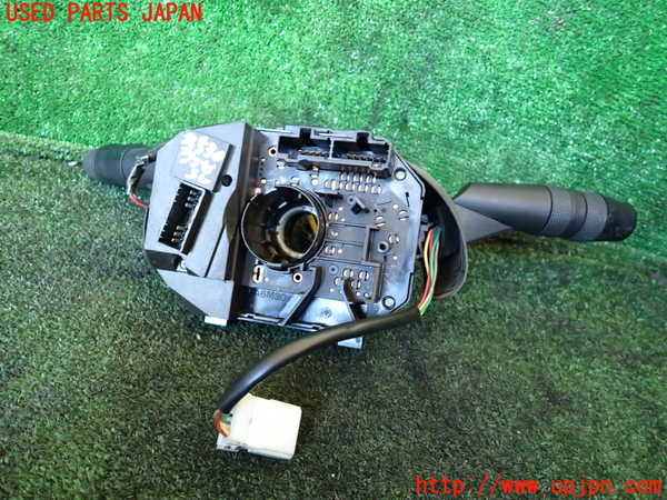 1UPJ-9235306720]マセラティ・クアトロポルテ(MQP)コンビネーションスイッチ 中古_4