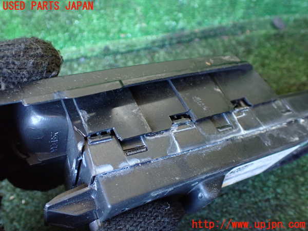 1UPJ-9235306240]マセラティ・クアトロポルテ(MQP)右前パワーウィンドウスイッチ 中古_2