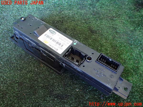 1UPJ-9235306240]マセラティ・クアトロポルテ(MQP)右前パワーウィンドウスイッチ 中古_4
