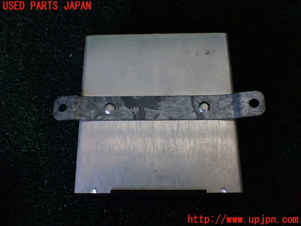 1UPJ-9235306120]マセラティ・クアトロポルテ(MQP)サスペンションコンピューター 中古_3