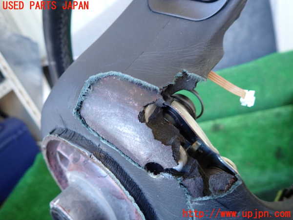 1UPJ-9235307855]マセラティ・クアトロポルテ(MQP)ステアリングホイール (ジャンク品) 中古_4