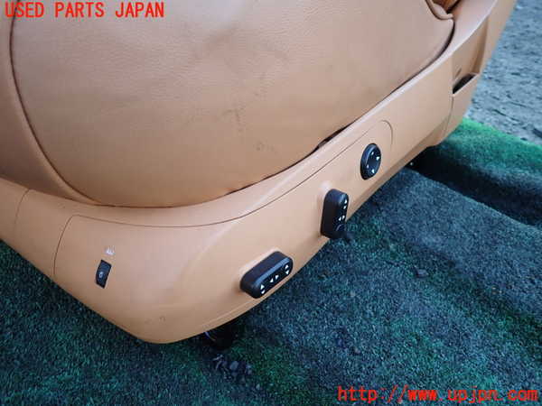 1UPJ-9235307065]マセラティ・クアトロポルテ(MQP)助手席シート 中古_4