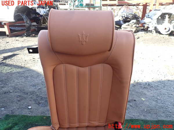 1UPJ-9235307405]マセラティ・クアトロポルテ(MQP)右リアシート 中古_2