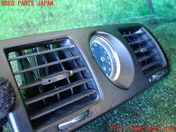 1UPJ-9235307526]マセラティ・クアトロポルテ(MQP)エアコン吹き出し口1 (真中) 中古_2