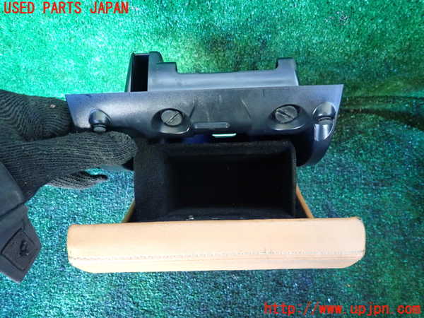 1UPJ-9235307842]マセラティ・クアトロポルテ(MQP)小物入れ2 中古_3