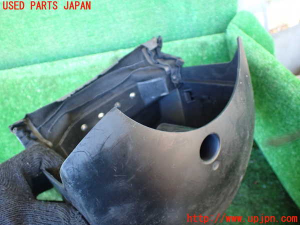 1UPJ-9235307905]マセラティ・クアトロポルテ(MQP)コラムカバー 中古_4