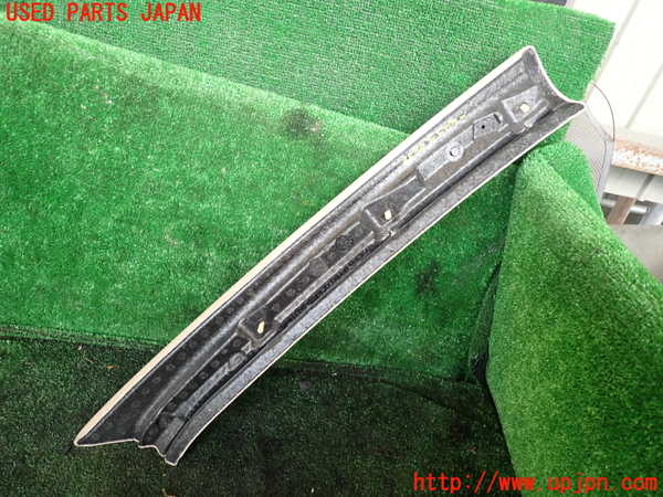 1UPJ-9235307660]マセラティ・クアトロポルテ(MQP)左フロントピラートリム 中古_2