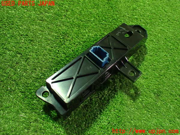 2UPJ-9235316309]ノート オーラ(AURA)(FE13)スイッチ4 (D-MODE、EV、AUTO HOLD) 中古_3