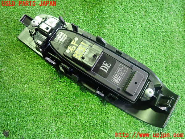 2UPJ-9235316240]ノート オーラ(AURA)(FE13)右前パワーウィンドウスイッチ 中古_2