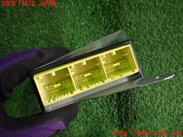 2UPJ-9235316145]ノート オーラ(AURA)(FE13)エアバッグコンピューター 中古_3