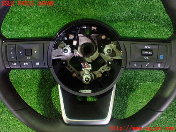2UPJ-9235317855]ノート オーラ(AURA)(FE13)ステアリングホイール 中古_5