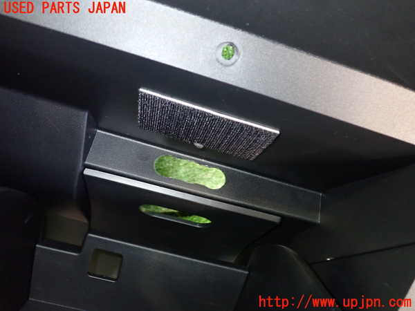 2UPJ-9235317516]ノート オーラ(AURA)(FE13)グローブボックス1 中古_3