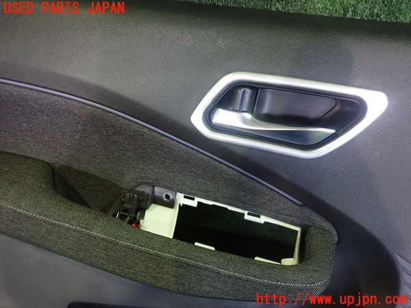 2UPJ-9235311264]ノート オーラ(AURA)(FE13)左前ドア内張り 中古_2