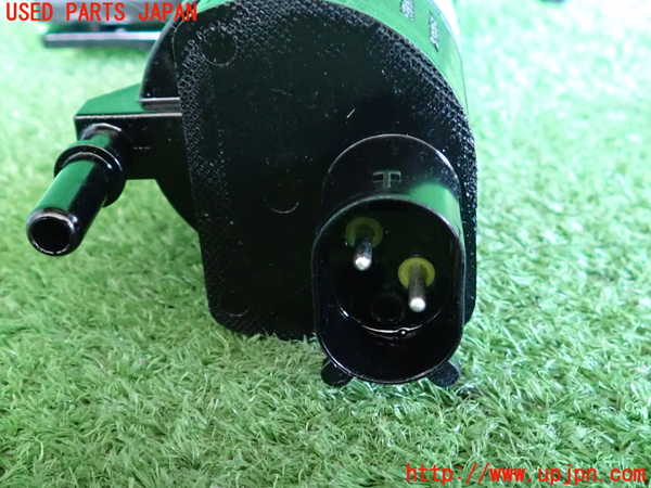 2UPJ-9235322530]BMW 118d(7M20)(F40)フューエルフィルター  中古_3