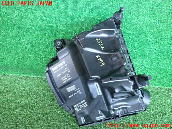2UPJ-9235322560]BMW 118d(7M20)(F40)エアクリーナーボックス  中古_2