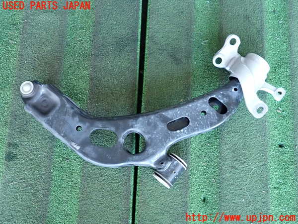 2UPJ-9235325186]BMW 118d(7M20)(F40)左フロントロアアーム1 中古_2