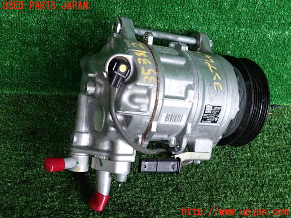 2UPJ-9235326025]BMW 118d(7M20)(F40)エアコンコンプレッサー 中古_2