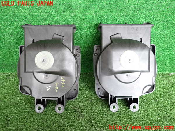 2UPJ-9235326530]BMW 118d(7M20)(F40)ウーハー 中古_2