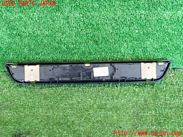 2UPJ-9235326306]BMW 118d(7M20)(F40)スイッチ1 (MODE オーディオ) 中古_2