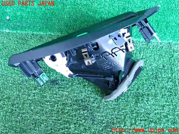 2UPJ-9235327526]BMW 118d(7M20)(F40)エアコン吹き出し口1 (右側) 中古_3