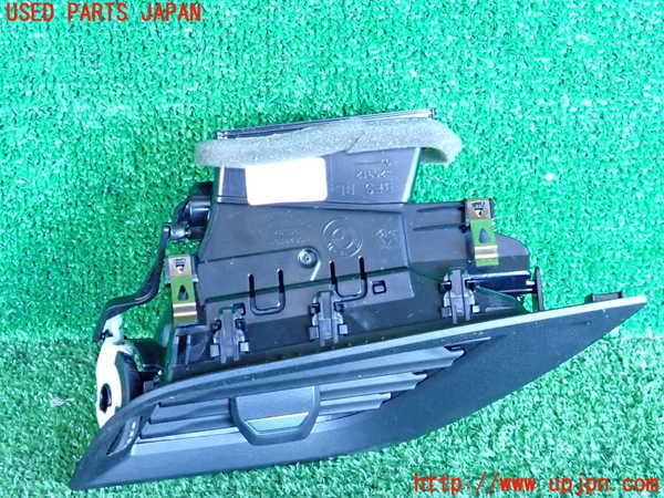 2UPJ-9235327527]BMW 118d(7M20)(F40)エアコン吹き出し口2 (左側) 中古_3