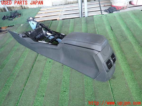 2UPJ-9235327540]BMW 118d(7M20)(F40)センターコンソール 中古_2