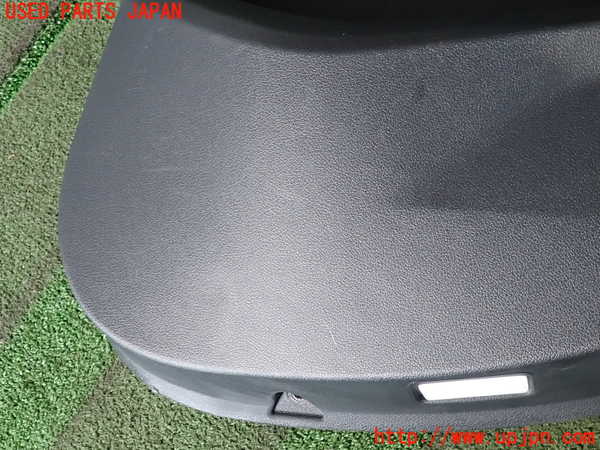 2UPJ-9235321294]BMW 118d(7M20)(F40)右後ドア内張り 中古_3