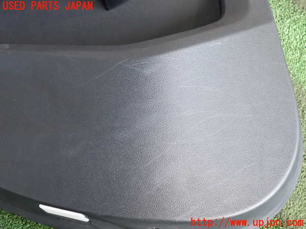2UPJ-9235321324]BMW 118d(7M20)(F40)左後ドア内張り 中古_3