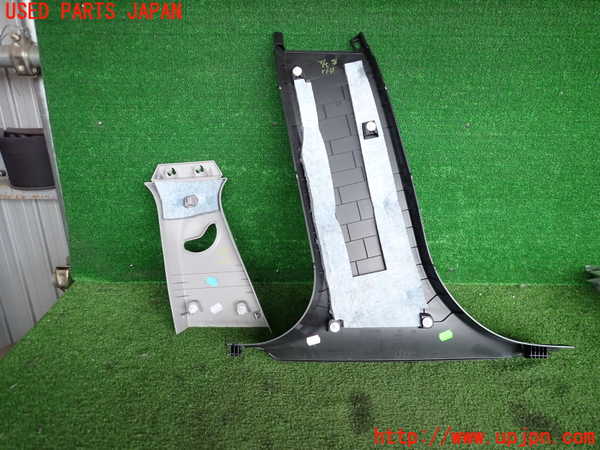 2UPJ-9235327665]BMW 118d(7M20)(F40)右センターピラートリム 中古_2