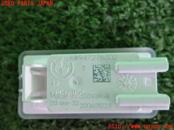 2UPJ-9235326413]BMW 118d(7M20)(F40)ルームランプ3 (ラゲッジ右側側面) 中古_3