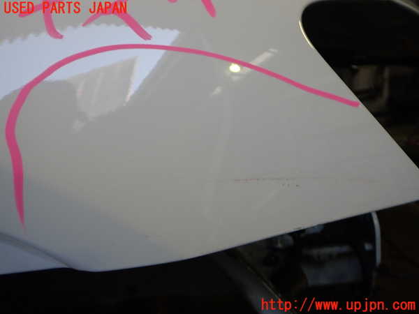 2UPJ-9235331080]アウディ・Q3(8UCPSF)右前フェンダー 中古_2