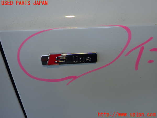 2UPJ-9235331080]アウディ・Q3(8UCPSF)右前フェンダー 中古_3