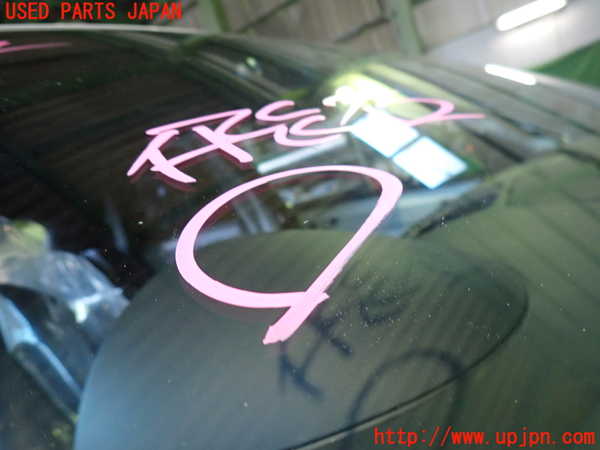 2UPJ-9235331195]アウディ・Q3(8UCPSF)フロントガラス 中古_2