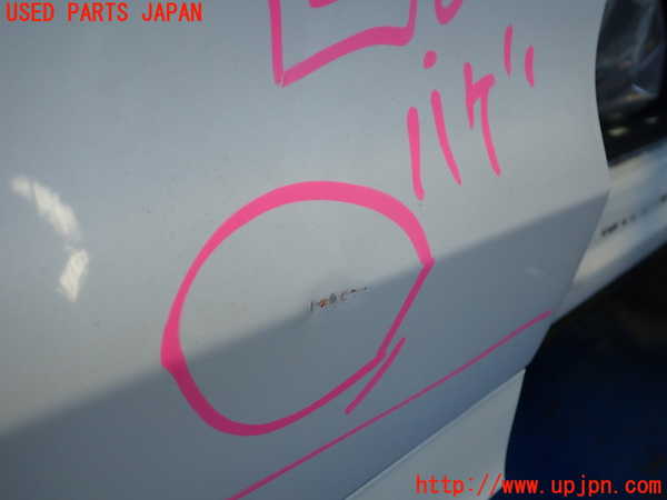 2UPJ-9235331290]アウディ・Q3(8UCPSF)右後ドア (ジャンク品) (43R-00048) 中古_3